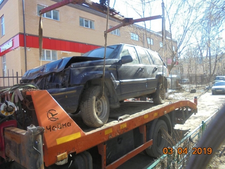Перемещение автомобиля марки «Jeep» из мкр Павшинская пойма, города Красногорска.